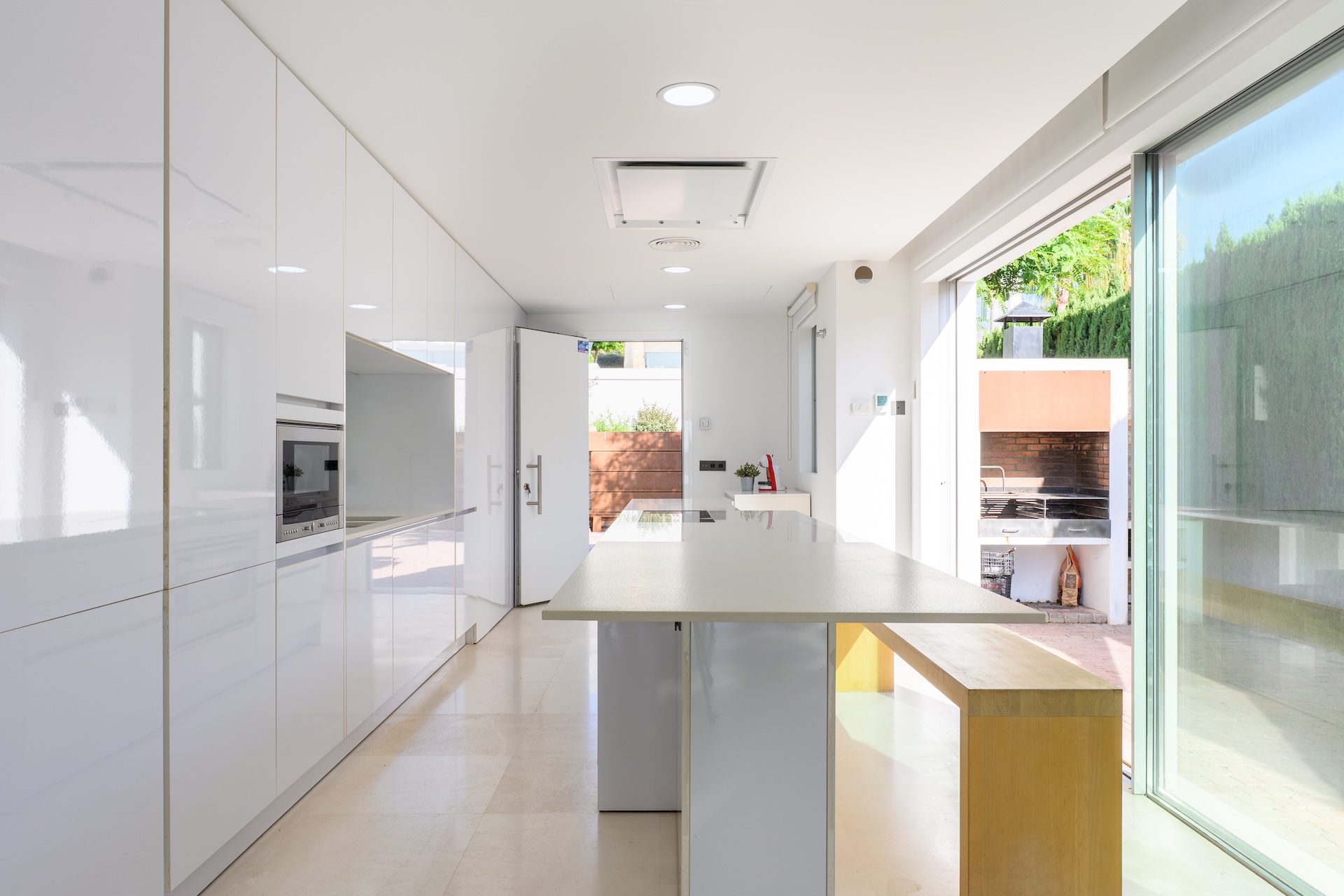 Resa Estates te koop sale Cala Comte kitche.jpg